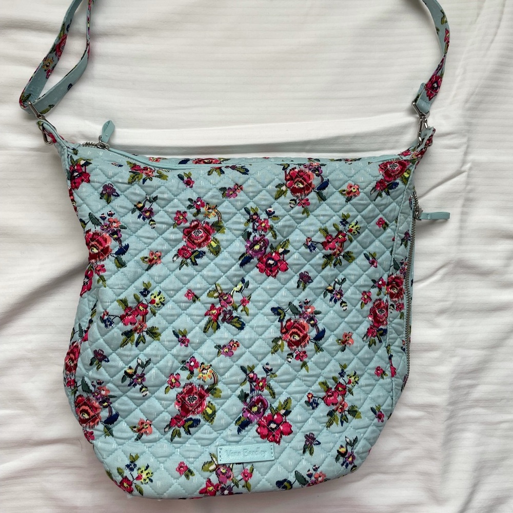 Vera Bradley bucket crossbody